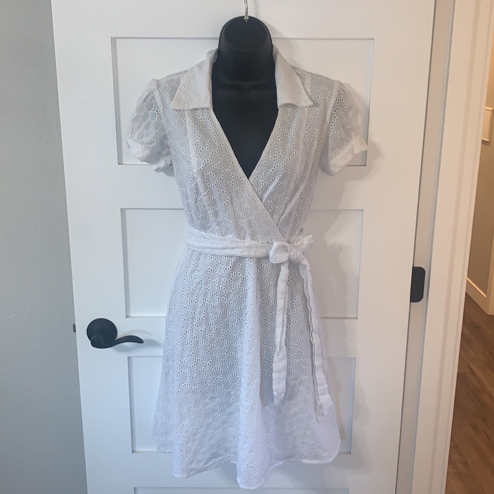 White Sun Dress Summer Embroidered Capped Sleeve S